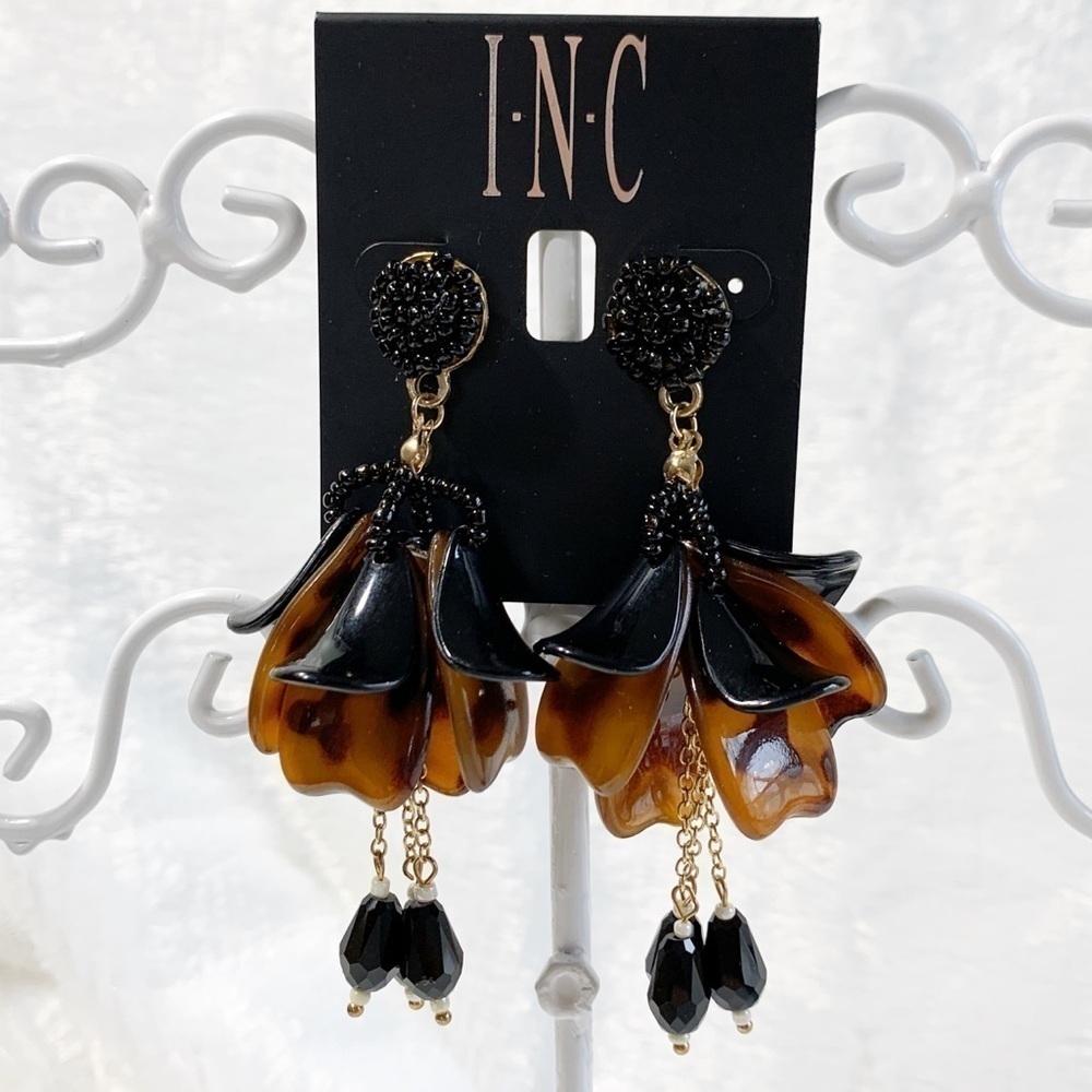 INC black and tortoise chandelier earrings